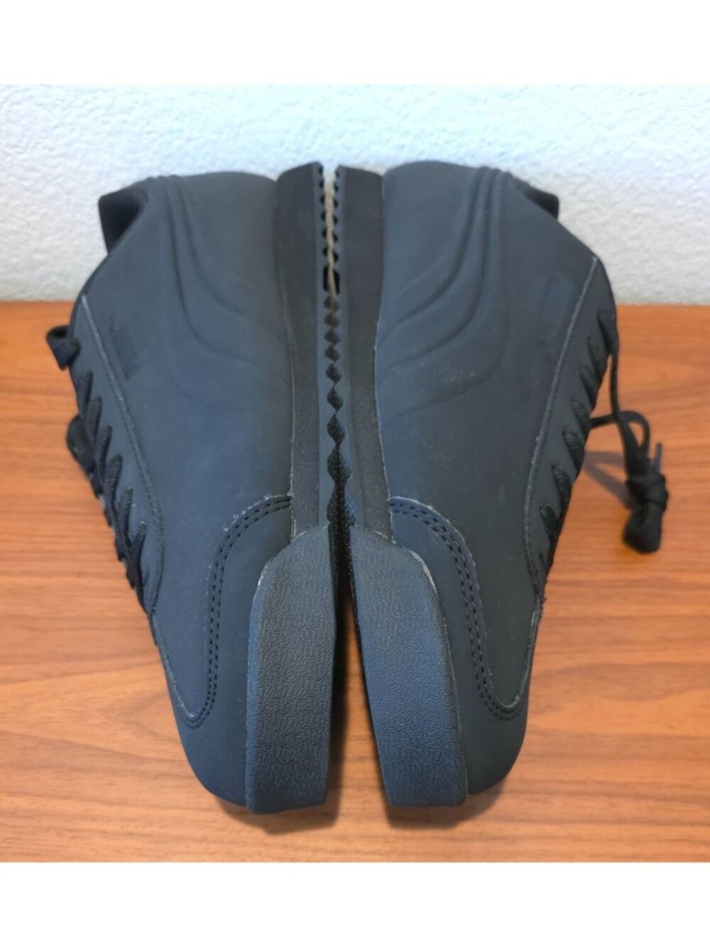NWB Puma Roma Mono Emboss Basic Black Sneakers Men's Size 10 - Picture 3 of 9